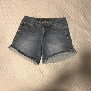 Nine West Jean Shorts SZ 6